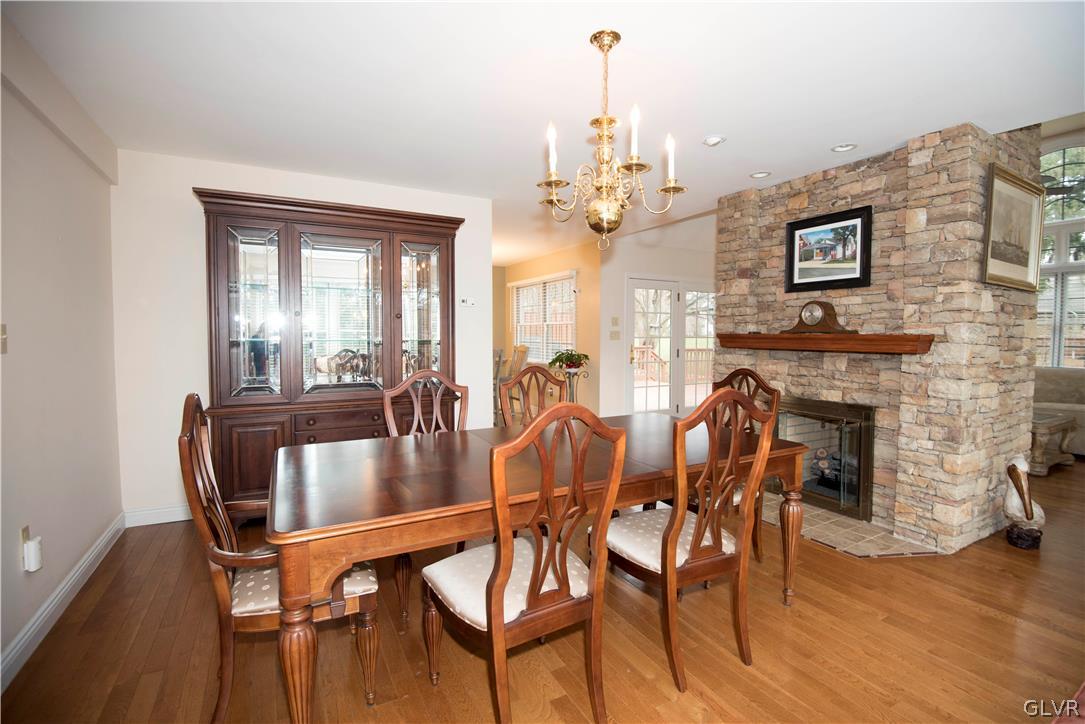 1004 Stone Stack Drive Bethlehem, PA 18015 - Photo 11 of 43 dining room