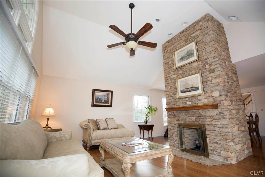 1004 Stone Stack Drive Bethlehem, PA 18015 - Photo 14 of 43 living room