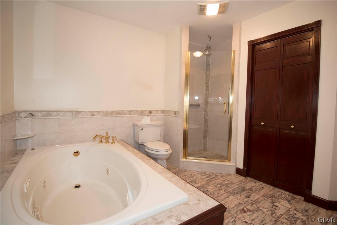 1004 Stone Stack Drive Bethlehem, PA 18015 - Photo 29 of 43 1st floor master bathroom