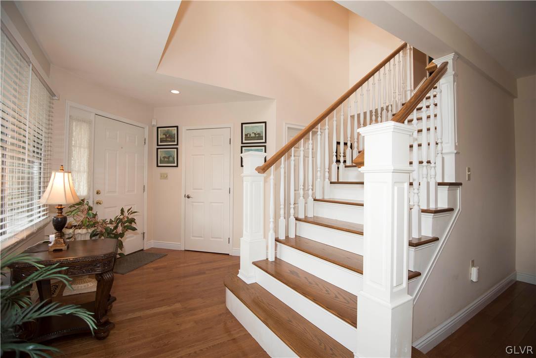 1004 Stone Stack Drive Bethlehem, PA 18015 - Photo 9 of 43 entry way