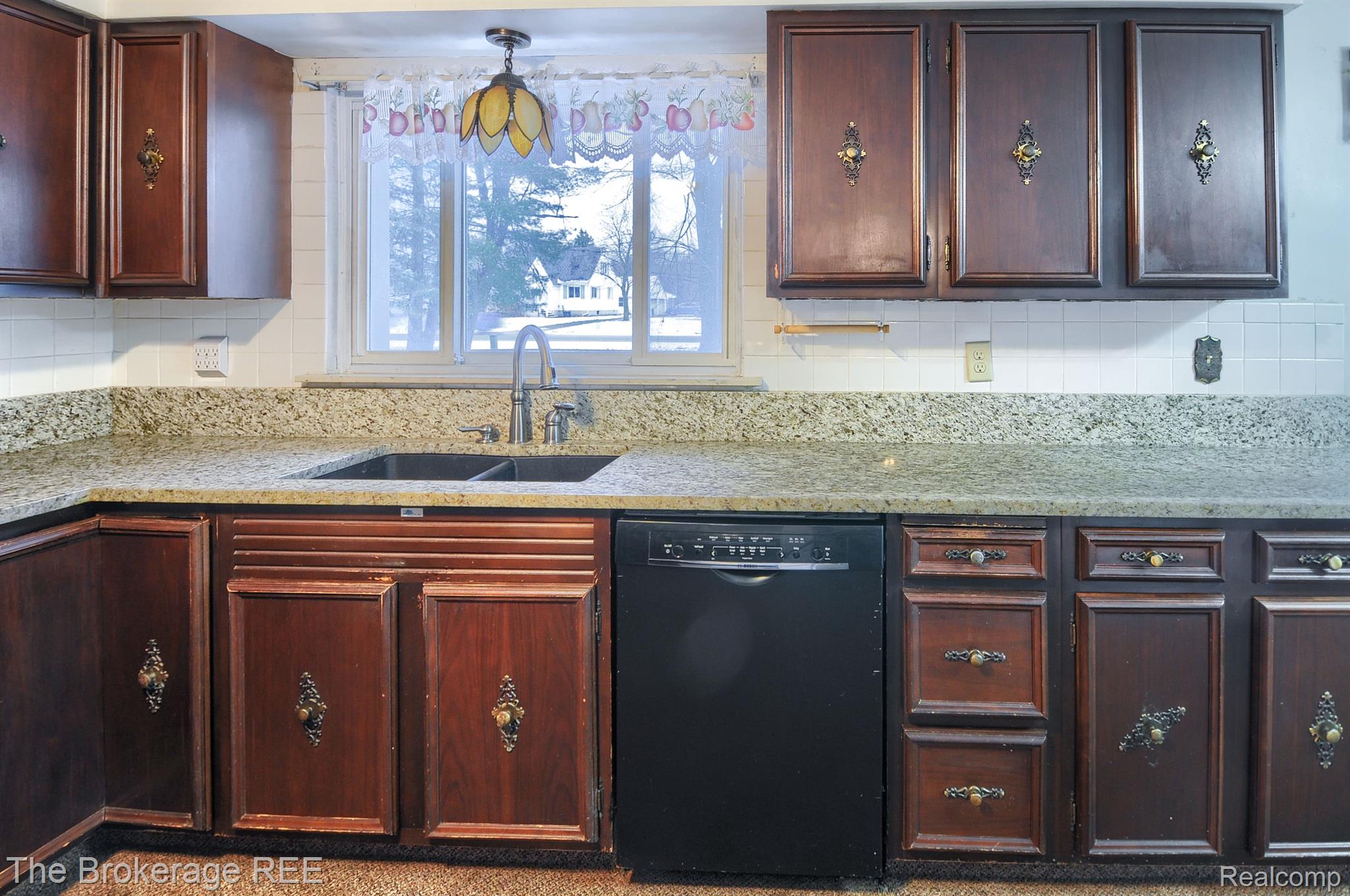 4105 North Irish Road Davison, MI 48423 - Photo 14 of 32 Gallery Image 14