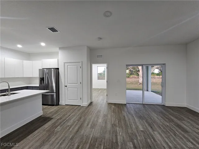 $2,800 | 9011 Penny Circle, LaBelle, FL 33935