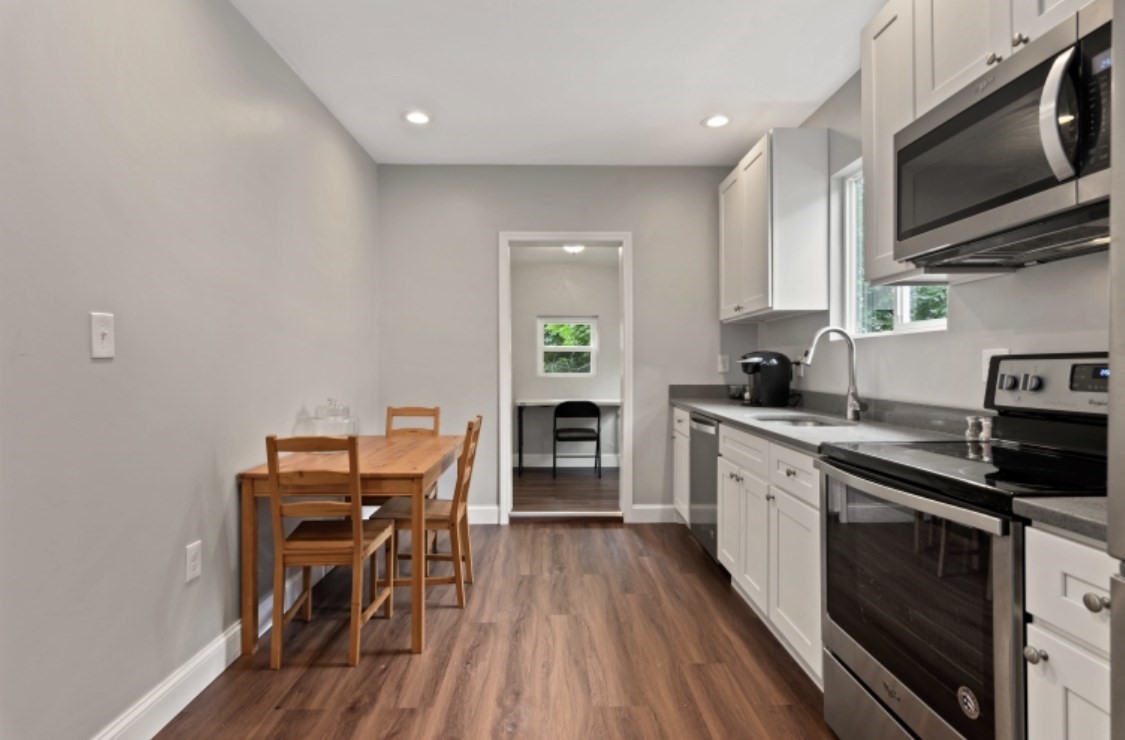 7 Abbotsford Street, Unit B Boston, MA 02121 - Photo 4 of 12 Gallery Image 4