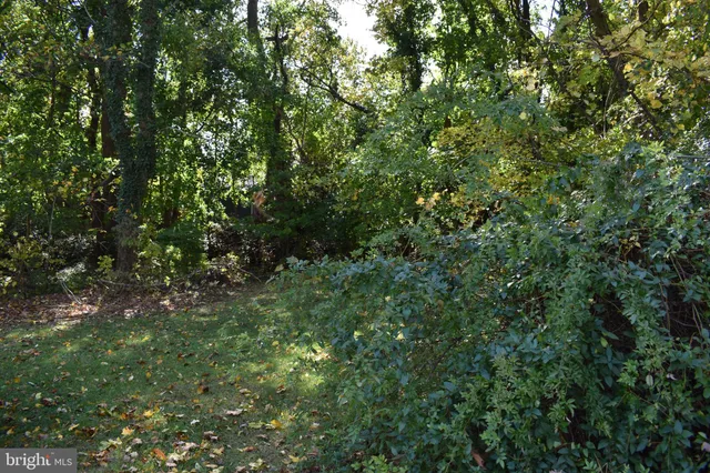 $125,000 | 512 Eskridge Drive, Wilmington, DE 19809