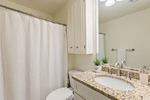 $615,000 | 401 Bowling Avenue, Unit 7, Nashville, TN 37205