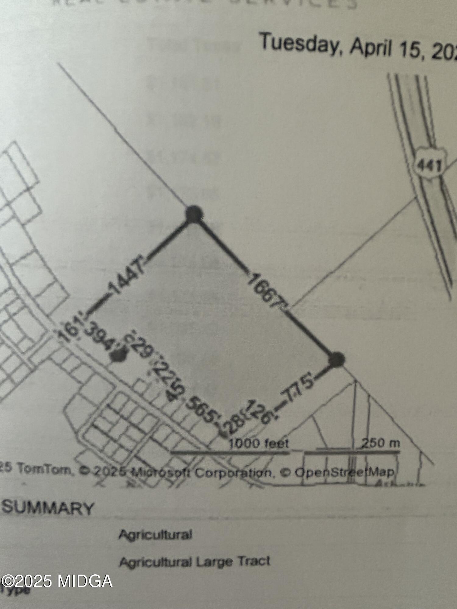 a view of a dry yard