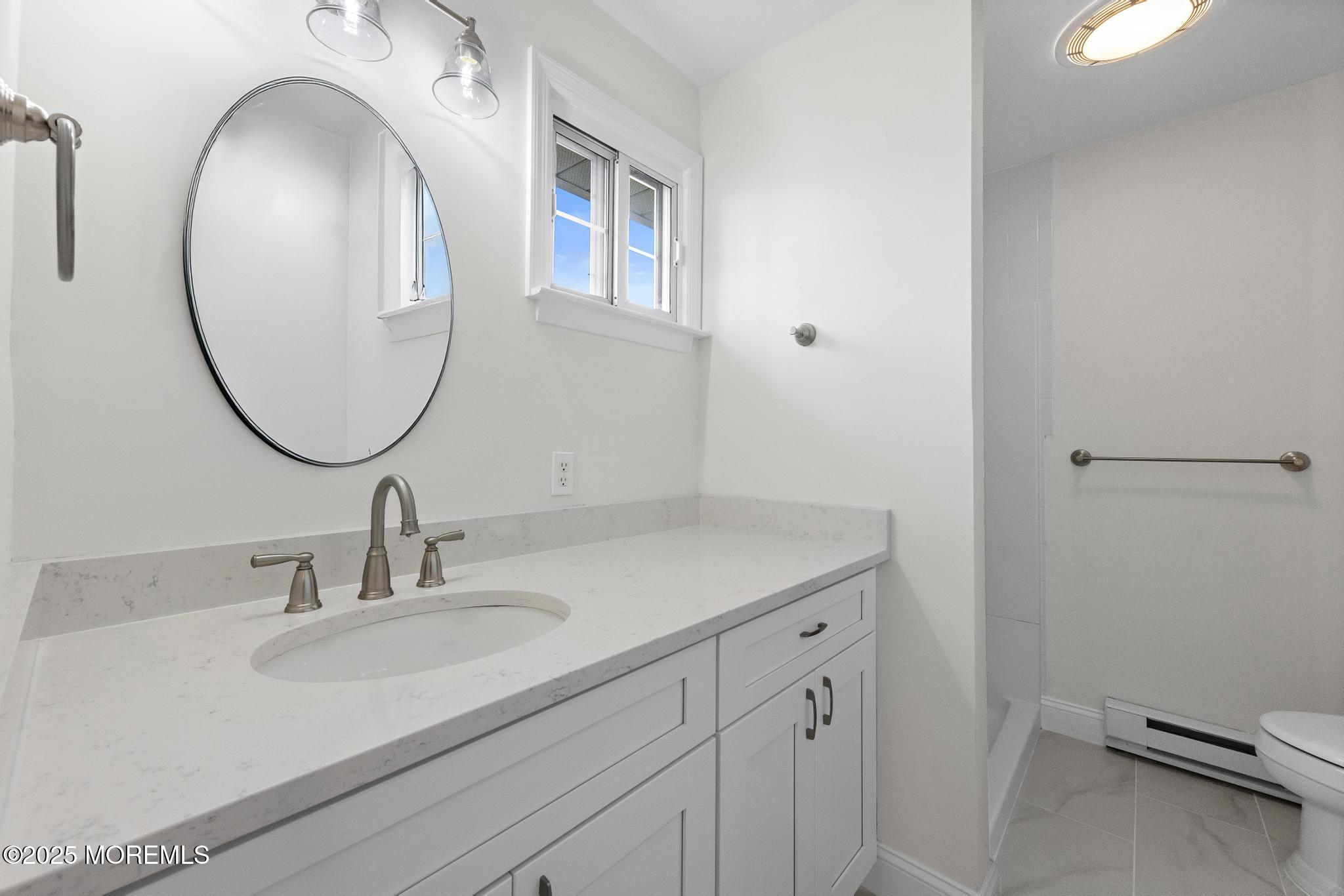 99 Sunset Road, Unit 60 Whiting, NJ 08759 - Photo 14 of 29 Master Bathroom