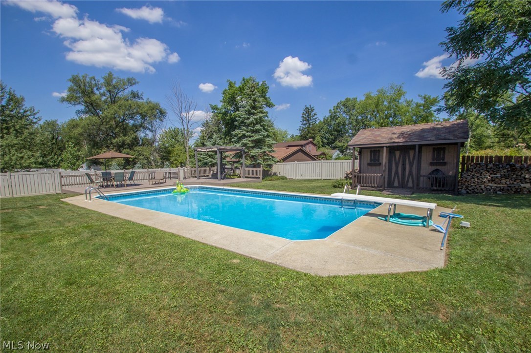 14712 Whitney Road Strongsville, OH 44136 - Photo 31 of 35
