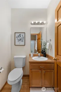 $750,000 | 460 226th Place Northeast, Sammamish, WA 98074