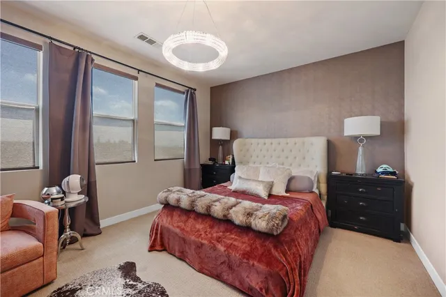 $629,900 | 535 West Foothill Boulevard, Unit 102, Glendora, CA 91741