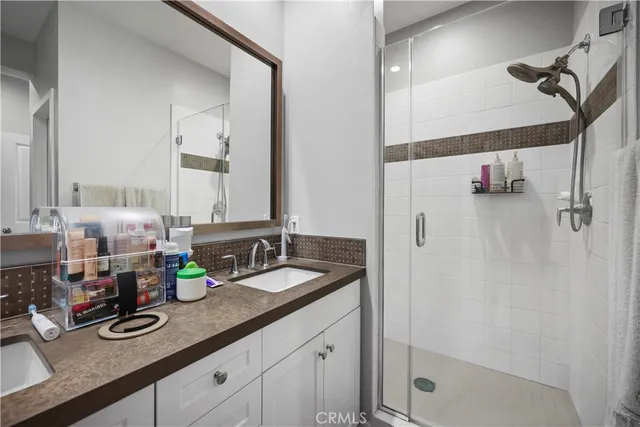 $629,900 | 535 West Foothill Boulevard, Unit 102, Glendora, CA 91741