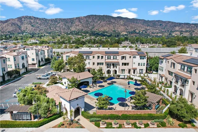 $629,900 | 535 West Foothill Boulevard, Unit 102, Glendora, CA 91741