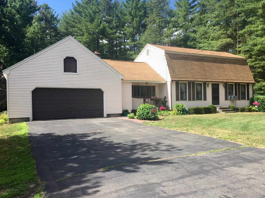 52 Egleston Road Westfield, MA 01085 - Photo 1 of 29 Gallery Image 1