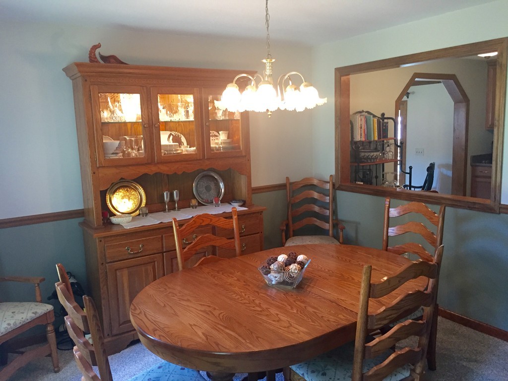 52 Egleston Road Westfield, MA 01085 - Photo 6 of 29 Gallery Image 6