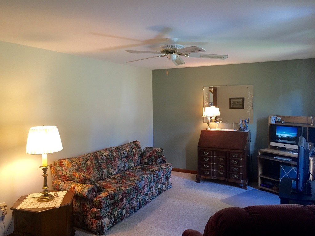52 Egleston Road Westfield, MA 01085 - Photo 7 of 29 Gallery Image 7