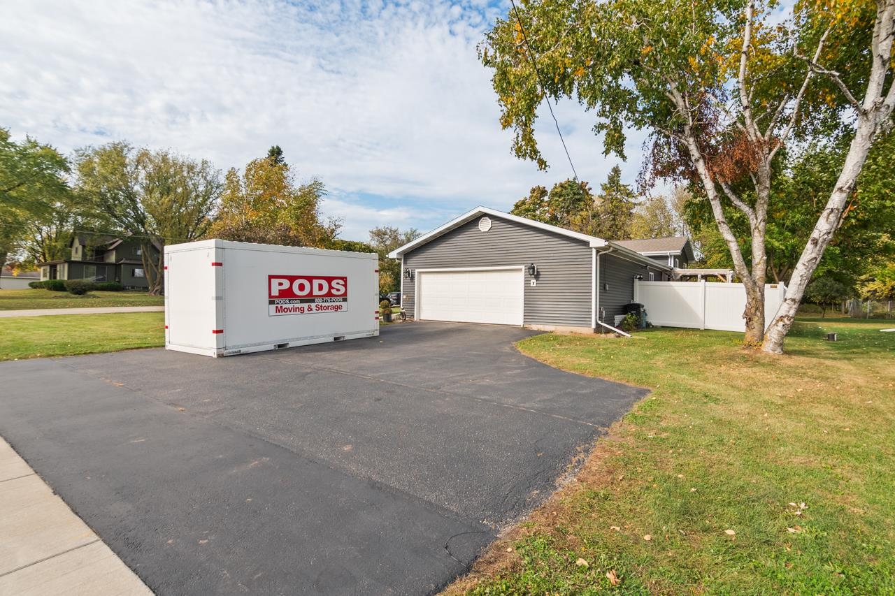 10 Maryden Road Oshkosh, WI 54904 - Photo 28 of 29