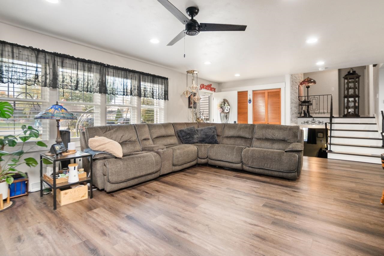 10 Maryden Road Oshkosh, WI 54904 - Photo 6 of 29