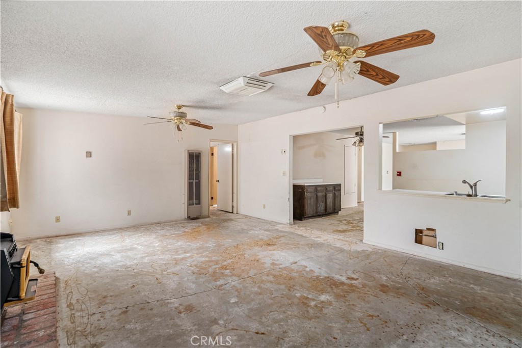 37747 Rudall Avenue Palmdale, CA 93550 - Photo 14 of 27