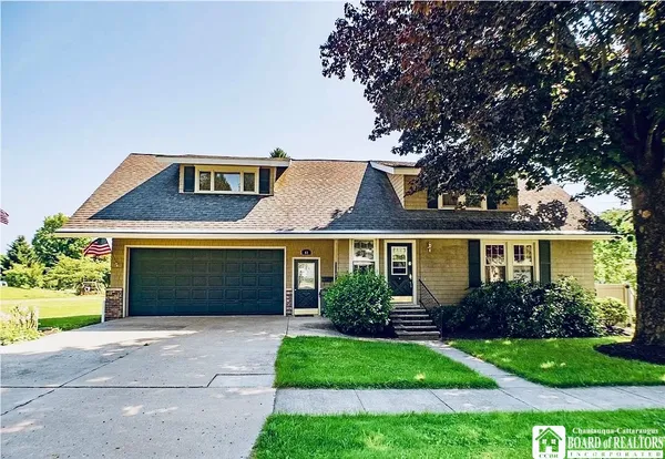 $289,900 | 41 Academy Street, Chautauqua, NY 14757
