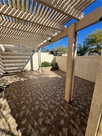 $1,895 | 8014 Dorinda Avenue, Las Vegas, NV 89147