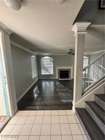 $1,895 | 8014 Dorinda Avenue, Las Vegas, NV 89147