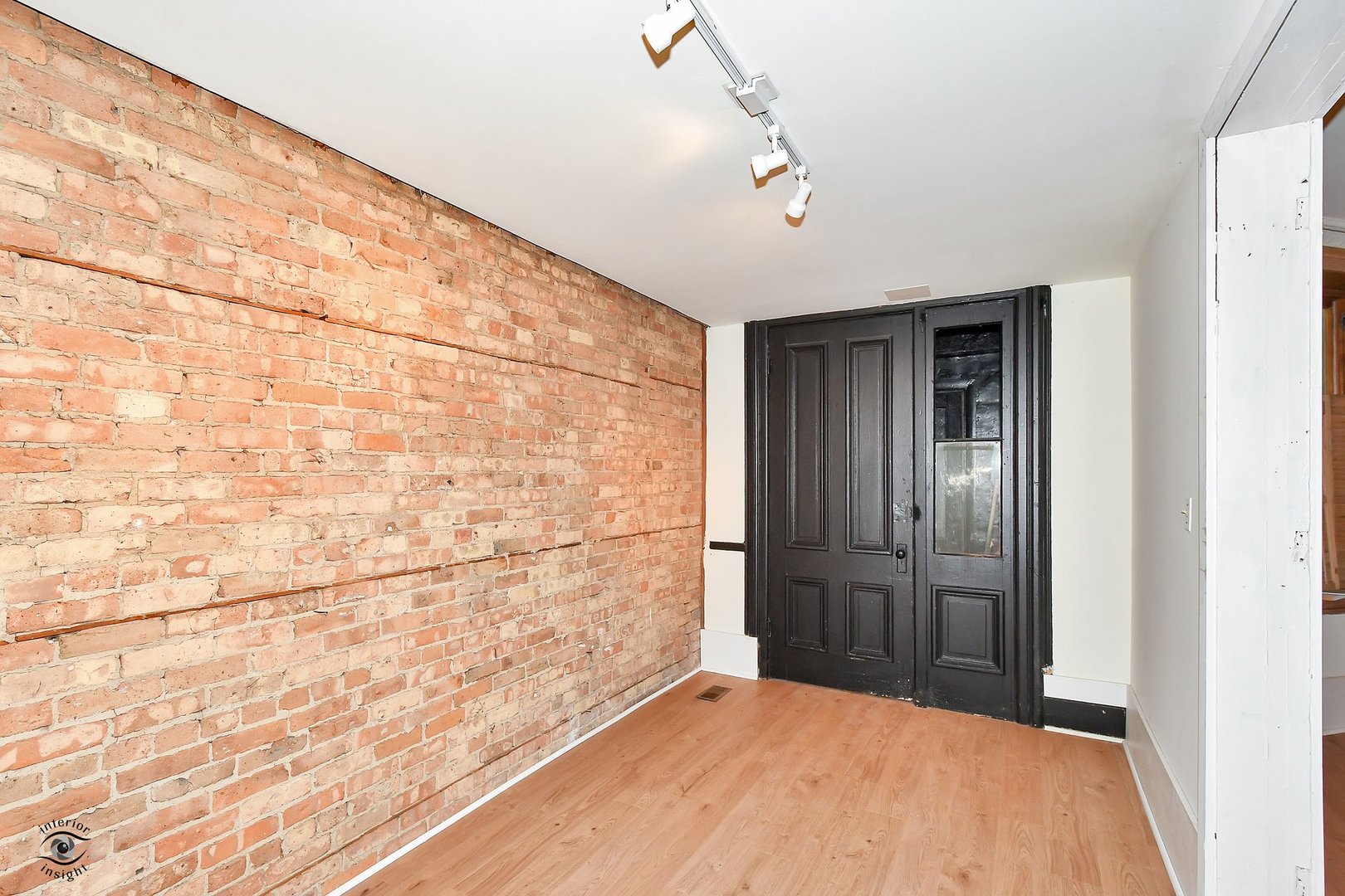 1515 West Jackson Boulevard Chicago, IL 60607 - Photo 9 of 21 a view of empty room