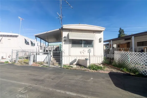 a front view of a house with garage