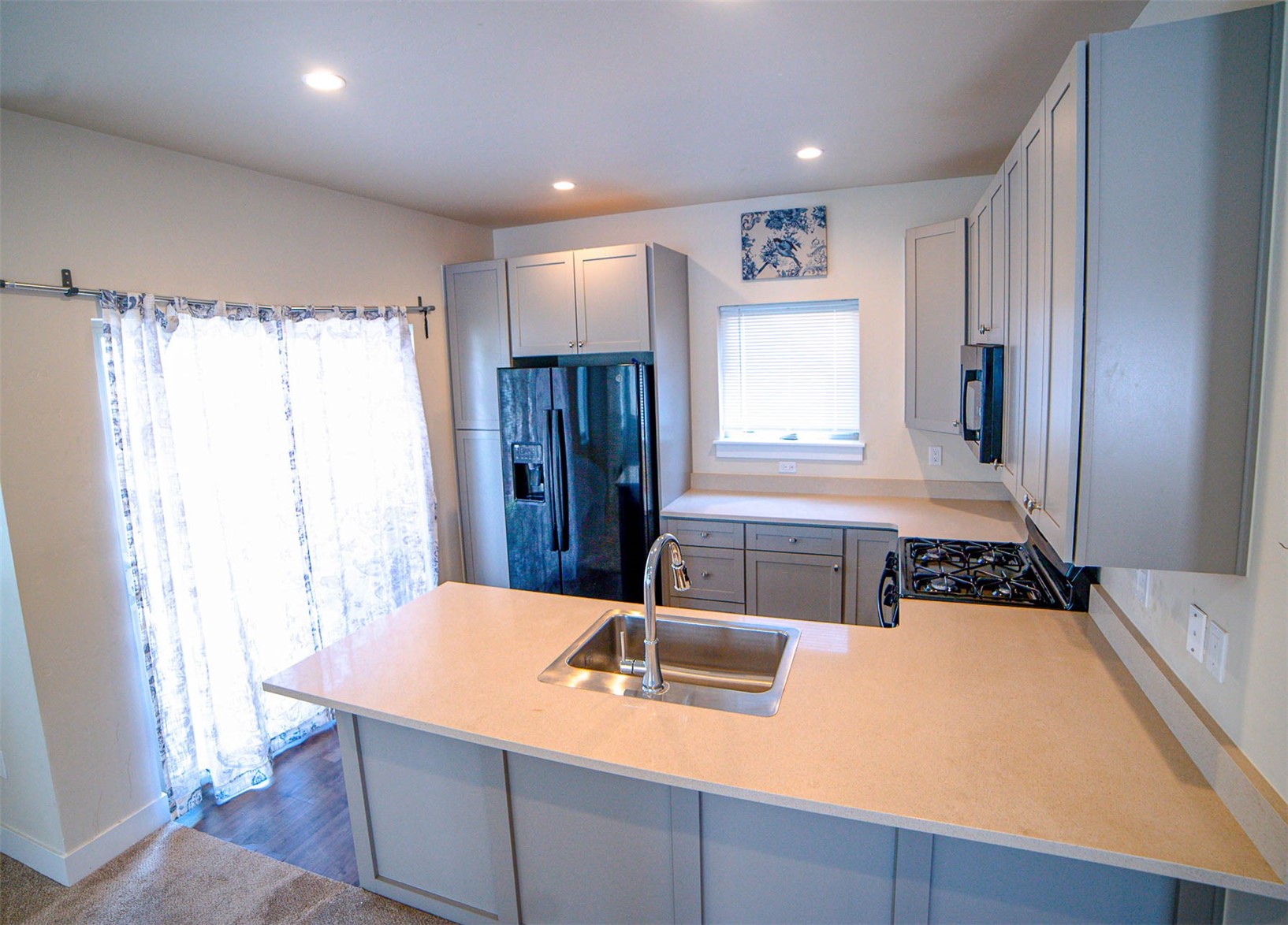 233 Smith Ranch Road, Unit 12D Silverthorne, CO 80498 - Photo 6 of 15 Gallery Image 6