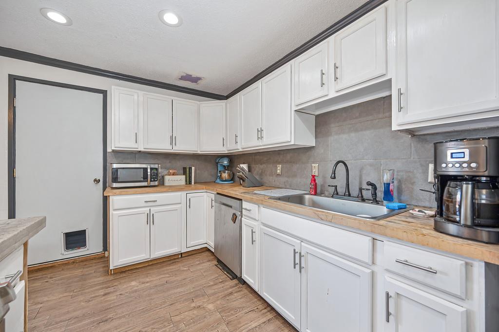 713 Sutter Lane Ione, CA 95640 - Photo 9 of 23