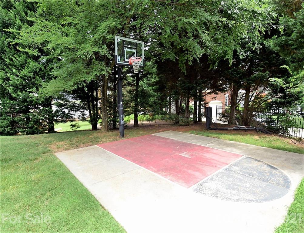 2033 Copperplate Road Charlotte, NC 28262 - Photo 41 of 42 Gallery Image 41