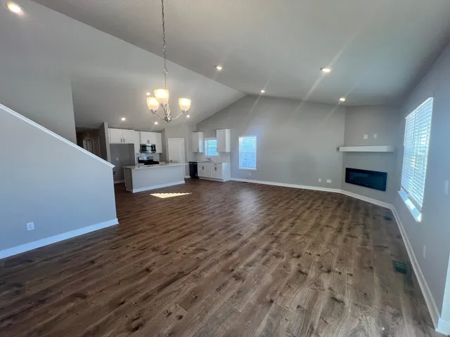 $3,550 | 17373 Dulles Lane, Lakeville, MN 55044