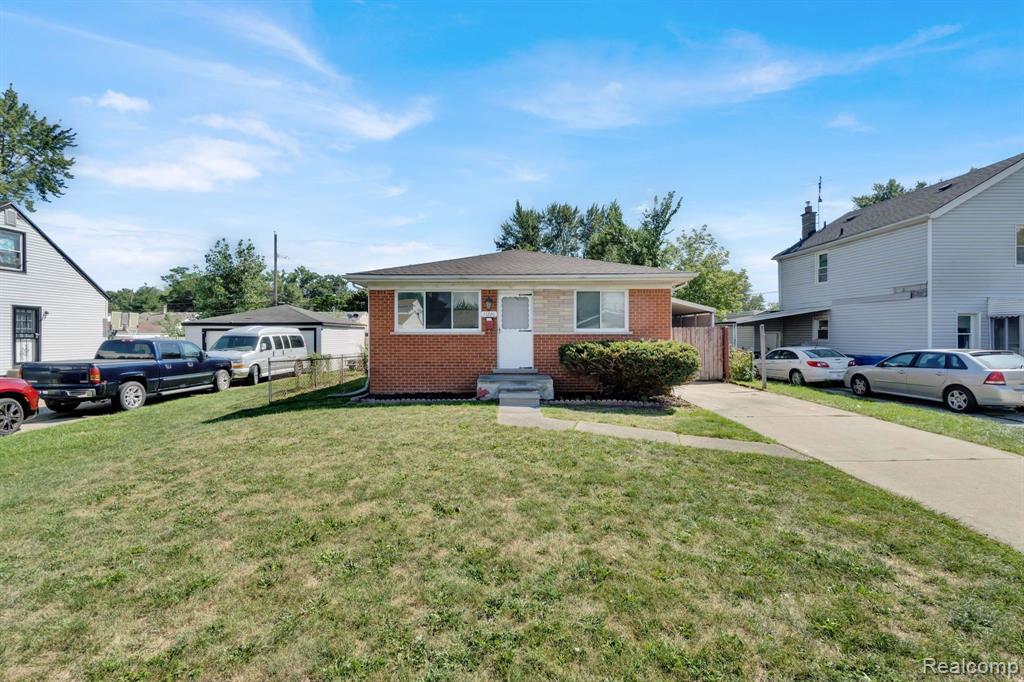 11220 Timken Avenue Warren, MI 48089 - Photo 1 of 36