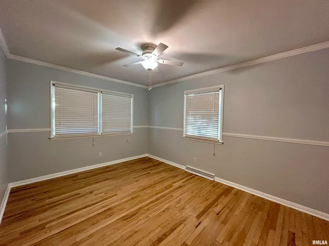 $149,900 | 1406 West Taylor Drive, Carbondale, IL 62901