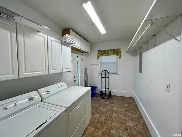 $149,900 | 1406 West Taylor Drive, Carbondale, IL 62901