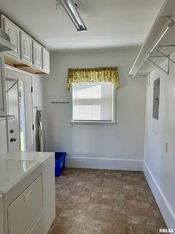 $149,900 | 1406 West Taylor Drive, Carbondale, IL 62901