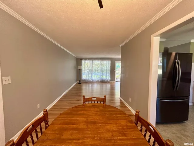 $149,900 | 1406 West Taylor Drive, Carbondale, IL 62901