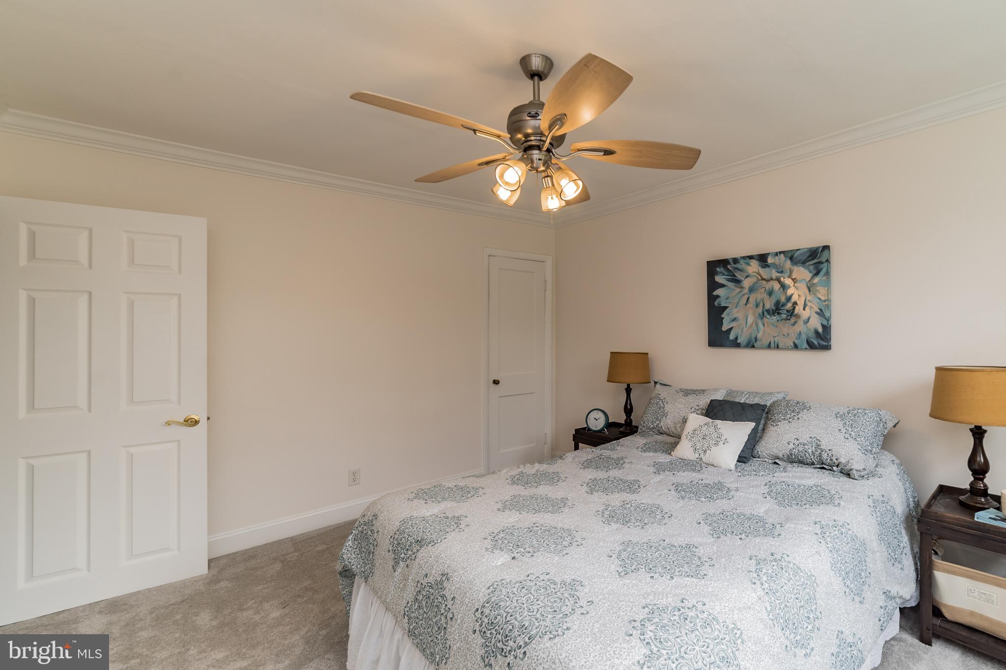 315 Westshire Road Baltimore, MD 21229 - Photo 12 of 25 Master bedroom