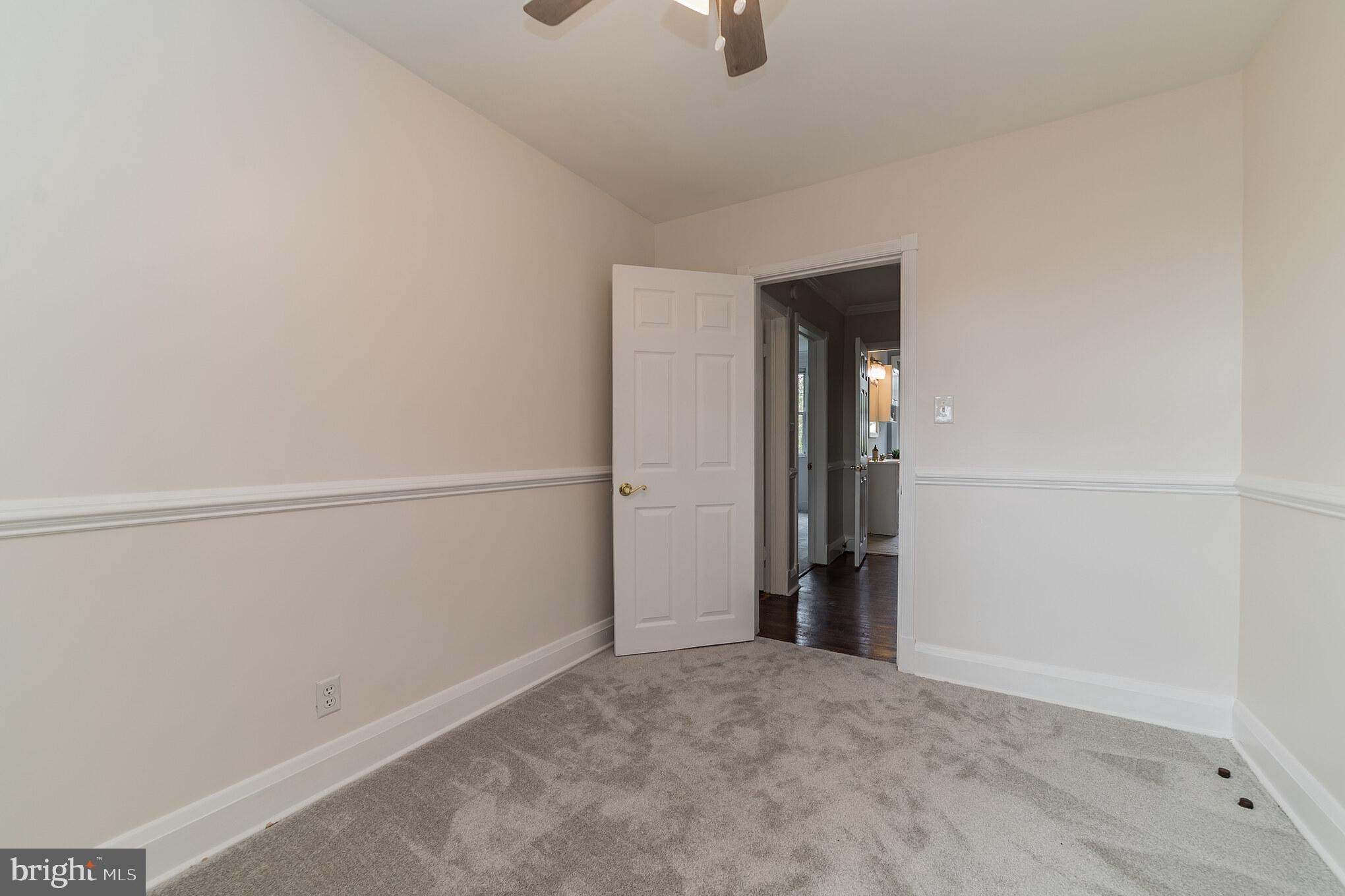 315 Westshire Road Baltimore, MD 21229 - Photo 19 of 25 Bedroom 3