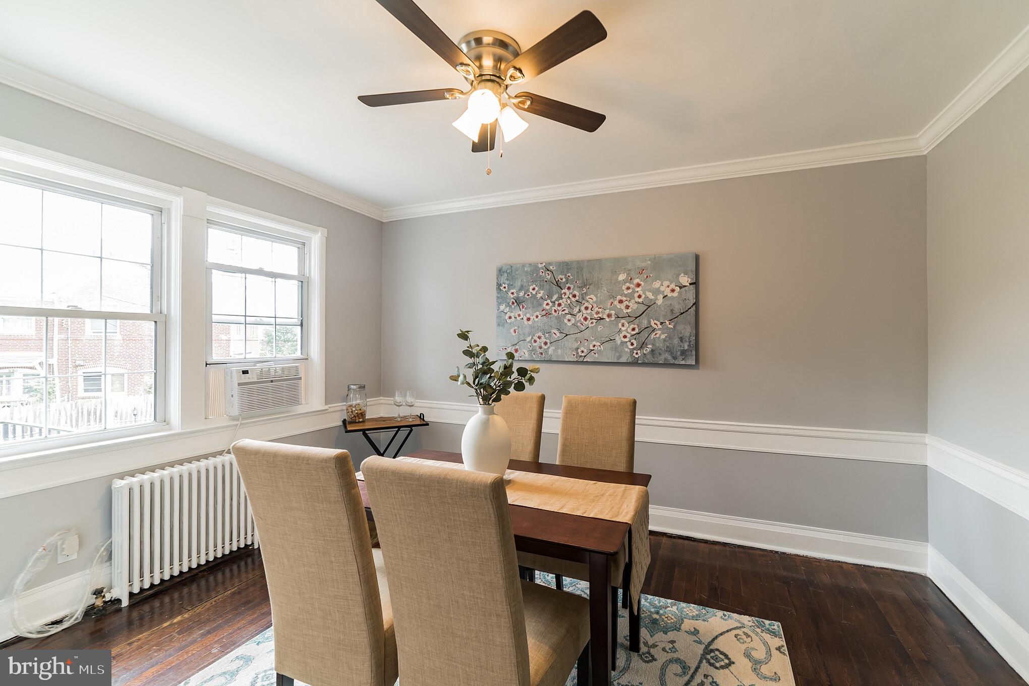 315 Westshire Road Baltimore, MD 21229 - Photo 7 of 25 Dining room with wood floors