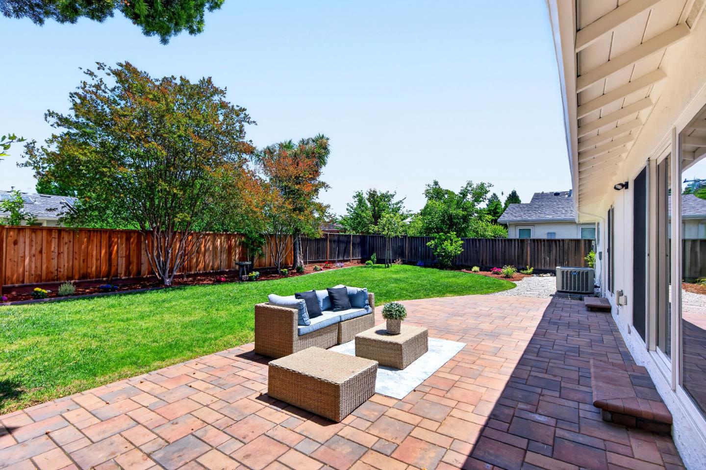 1422 Wright Avenue Sunnyvale, CA 94087 - Photo 28 of 34