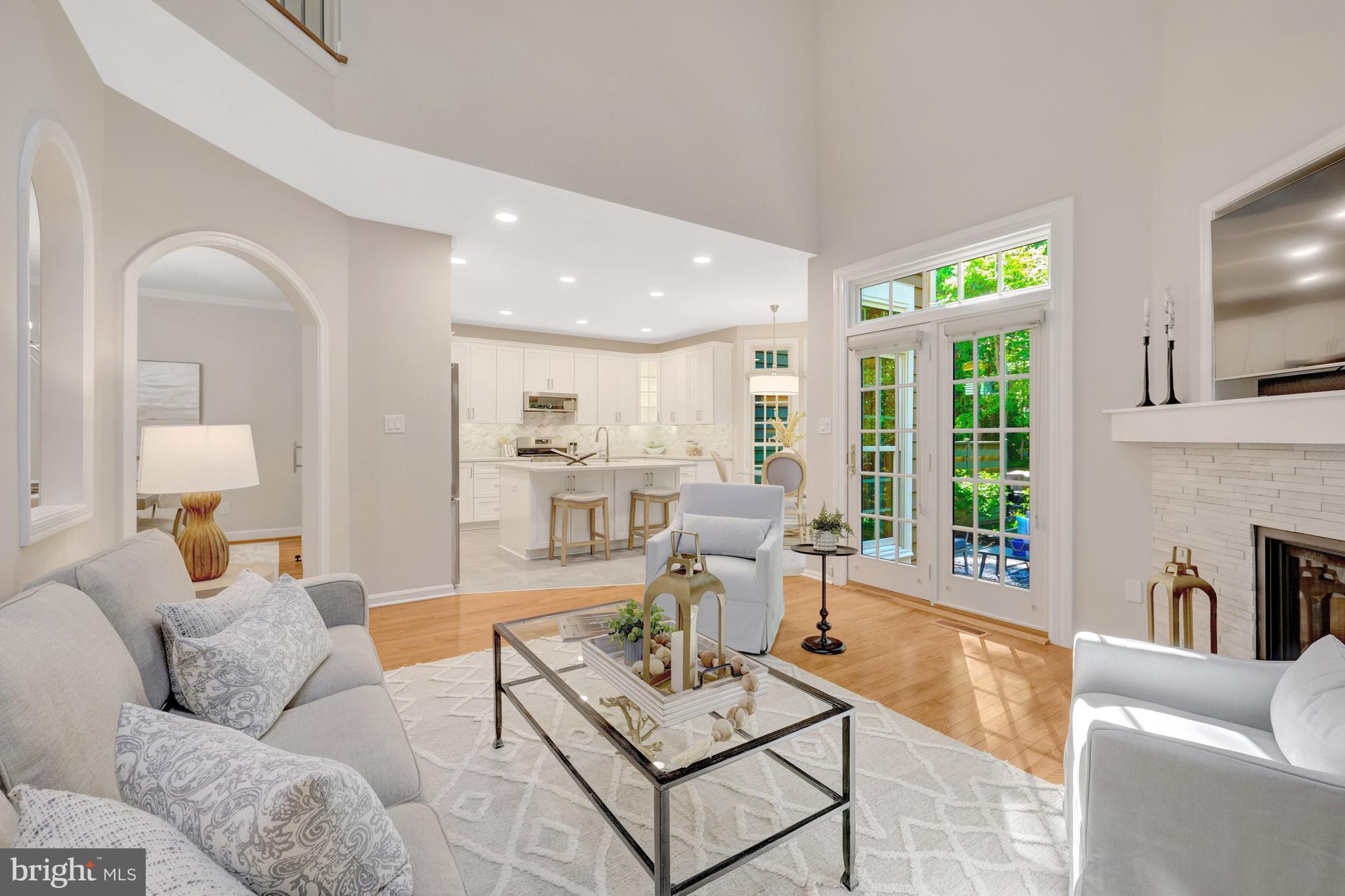 11413 Hollow Timber Way Reston, VA 20194 - Photo 20 of 72 Family Room