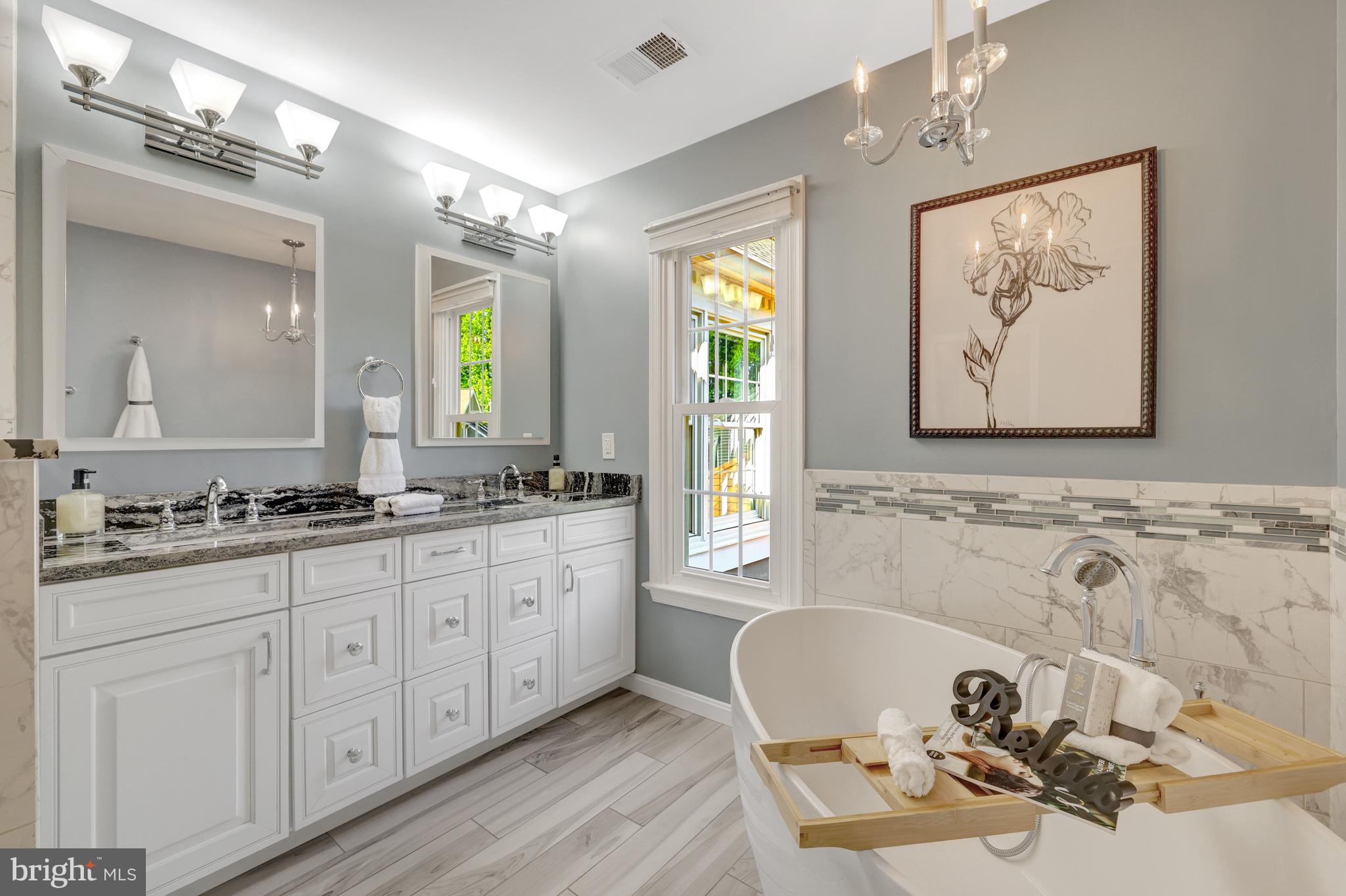 11413 Hollow Timber Way Reston, VA 20194 - Photo 32 of 72 Primary Bathroom