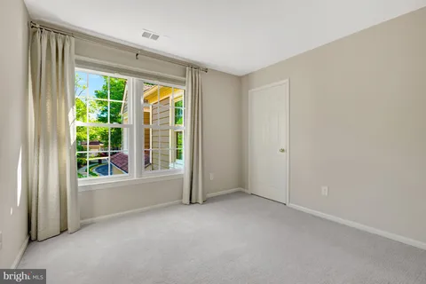 $950,000 | 11413 Hollow Timber Way, Reston, VA 20194