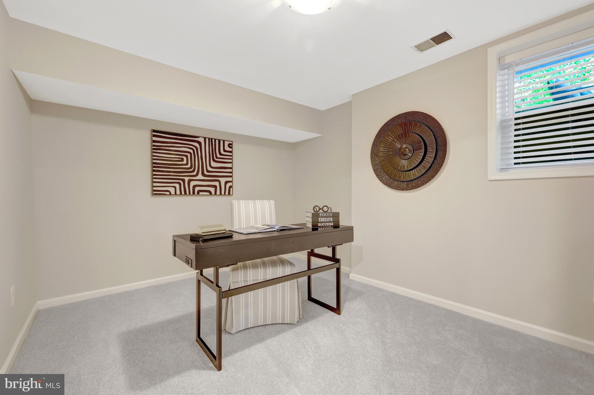11413 Hollow Timber Way Reston, VA 20194 - Photo 50 of 72 Office