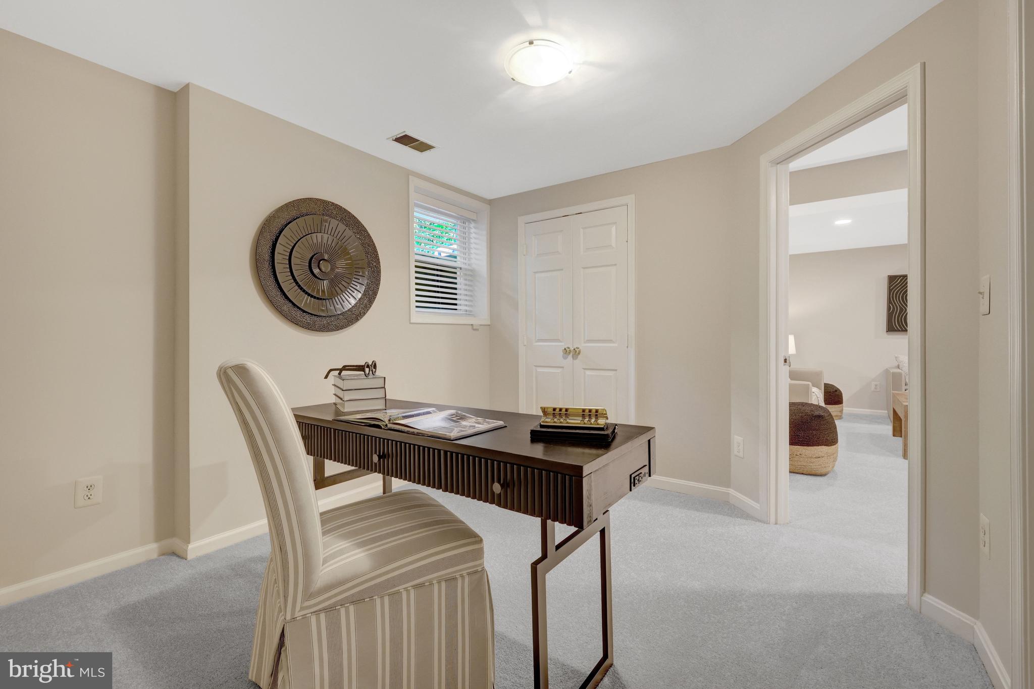 11413 Hollow Timber Way Reston, VA 20194 - Photo 51 of 72 Office