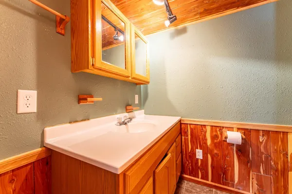 $239,000 | 815 North 3rd Street, Tower, MN 55790