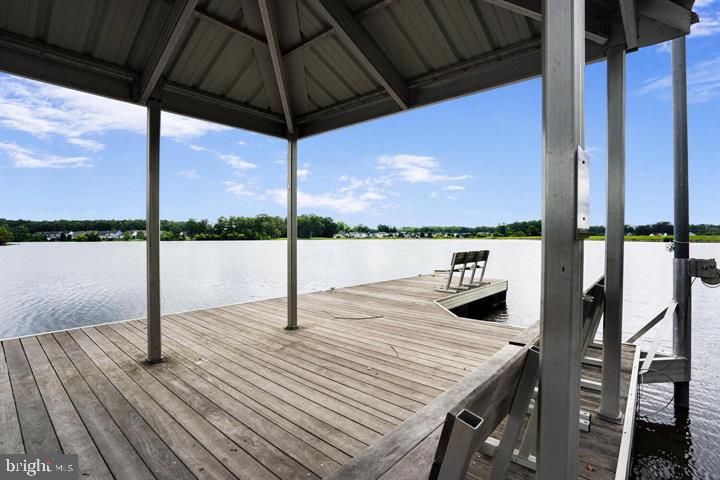 4954 Pebble Run Road Warrenton, VA 20187 - Photo 53 of 67 community sitting area or fish off pier