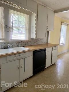 652 Austell Graham Road Grover, NC 28073 - Photo 3 of 11 Gallery Image 3