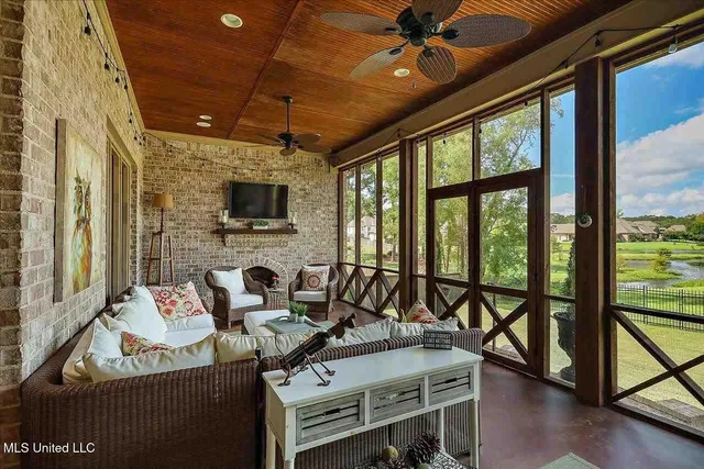 $966,000 | 186 Ironwood Plantation Boulevard, Madison, MS 39110