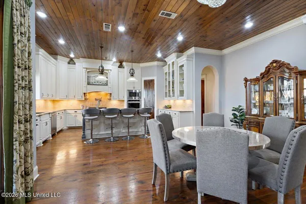 $966,000 | 186 Ironwood Plantation Boulevard, Madison, MS 39110